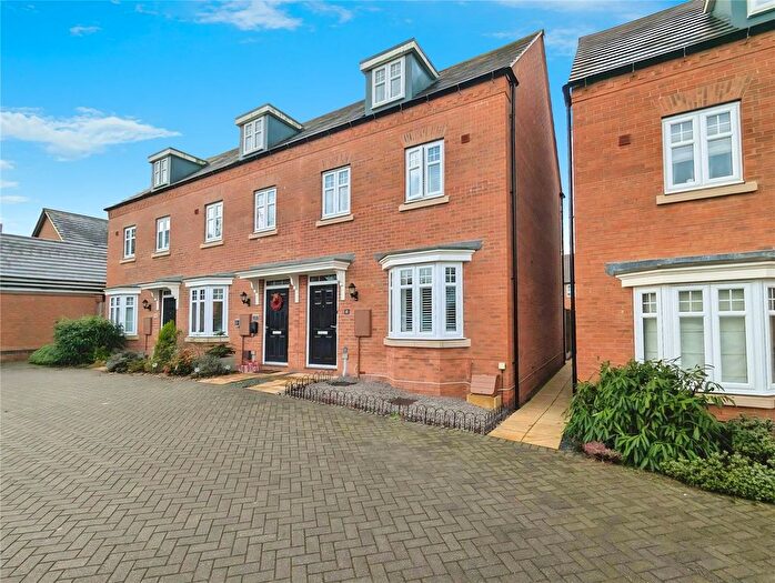 3 Bedroom End Of Terrace House For Sale In Hall Lane, Drakelow, Burton-On-Trent, Derbyshire, DE15