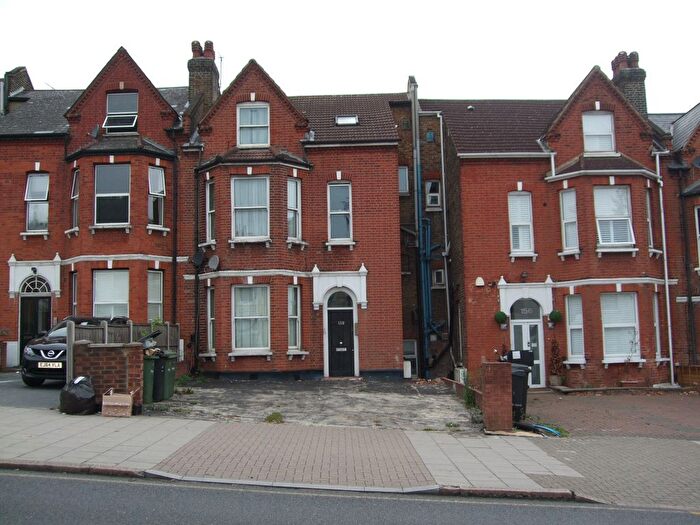Block Of Flats For Sale In Knights Hill, London, SE27