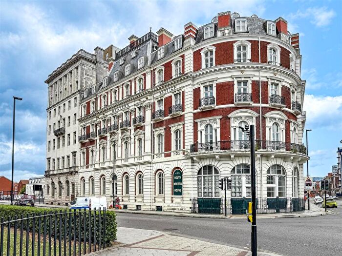 1 Bedroom Flat For Sale In South Western House, Southampton, SO14