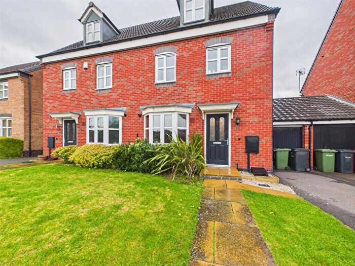 4 Bedroom House To Rent In Carnfield Close, South Normanton, Alfreton, Derbyshire, DE55