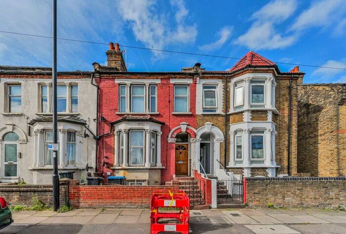 5 Bedroom Terraced House To Rent In Gloucester Road, Tottenham, London, N18