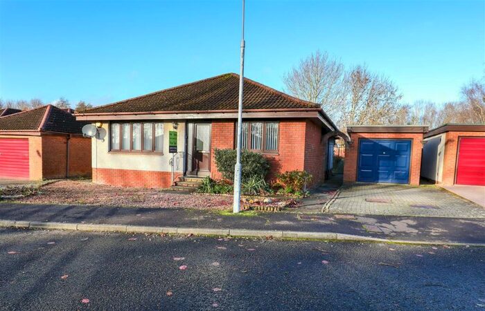 3 Bedroom Detached Bungalow For Sale In Cortachy Place, Glenrothes, KY7