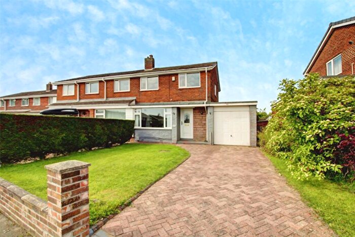 3 Bedroom House For Sale In College View, Delves Lane, Consett, DH8