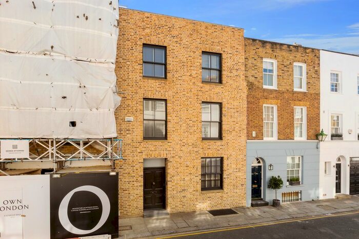 4 Bedroom Town House To Rent In Seymour Walk, London, SW10