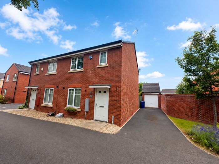 3 Bedroom Semi Detached House To Rent In Morrow Way, Wollaston, Stourbridge, DY8
