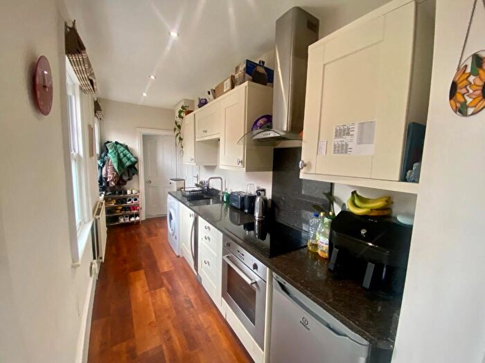 1 Bedroom Flat For Sale In Lindale House, West Didsbury, M20