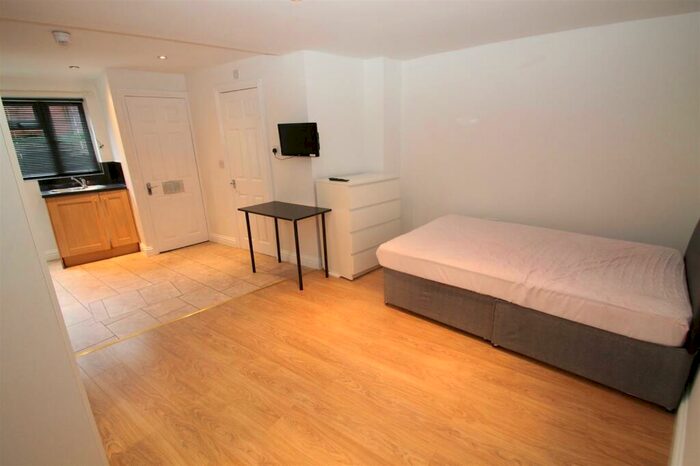 Studio To Rent In Battle Street, Reading, RG1