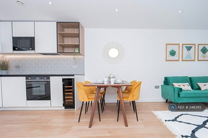 2 Bedroom Flat To Rent In Fairbank House, London, NW9