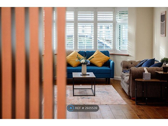 4 Bedroom Semi Detached House To Rent In Church Road, Bexleyheath, DA7