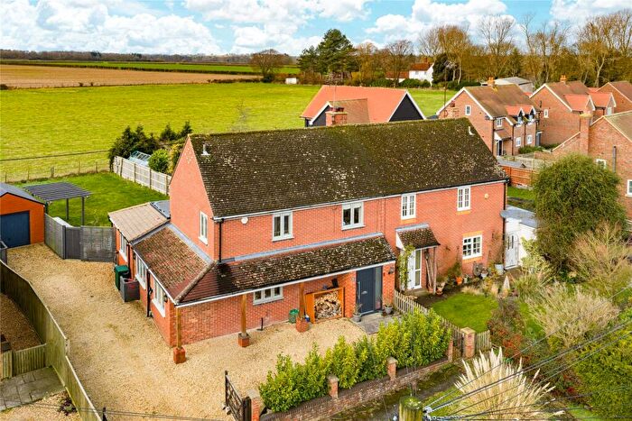 3 Bedroom Semi-Detached House For Sale In Weston Road, Lewknor, Watlington, Oxfordshire, OX49