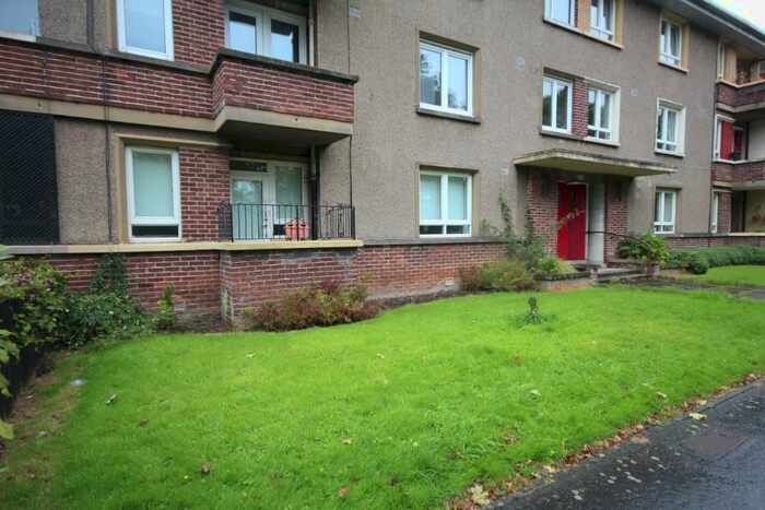 2 Bedroom Flat To Rent In Portal Road, Grangemouth, Falkirk, FK3