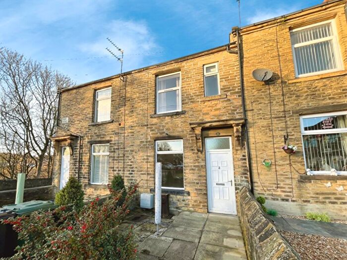 2 Bedroom Terraced House To Rent In Fairbank, Shipley, West Yorkshire, BD18
