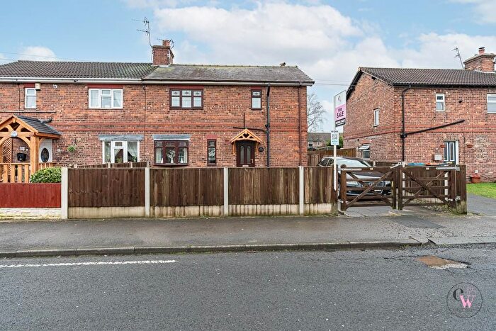 3 Bedroom Semi-detached House For Sale In West Avenue, Northwich, CW9