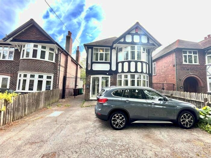 3 Bedroom Property To Rent In Russell Drive, Wollaton, Nottingham, NG8