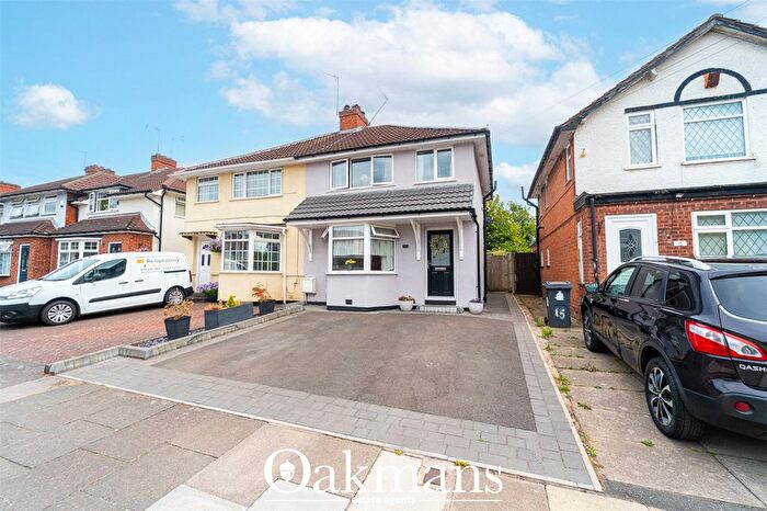 3 Bedroom Semi Detached House For Sale In Denver Road, Birmingham, West Midlands, B14