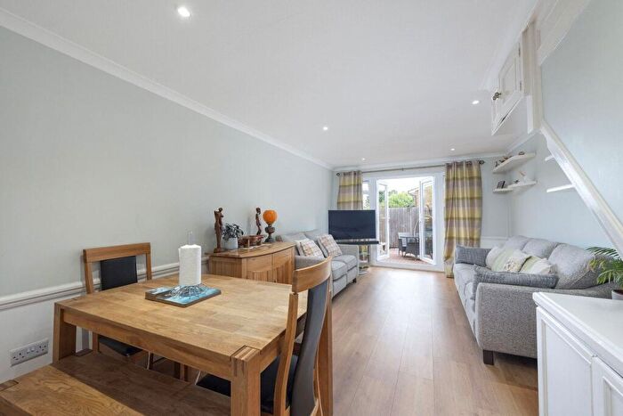 2 Bedroom Terraced House For Sale In All Saints Road, Sutton, SM1