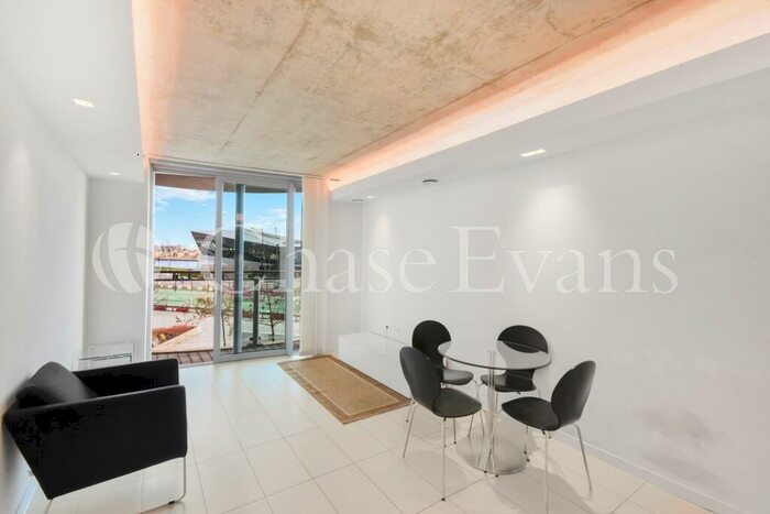 1 Bedroom Flat To Rent In Tidal Basin Road, Royal Docks, London, E16