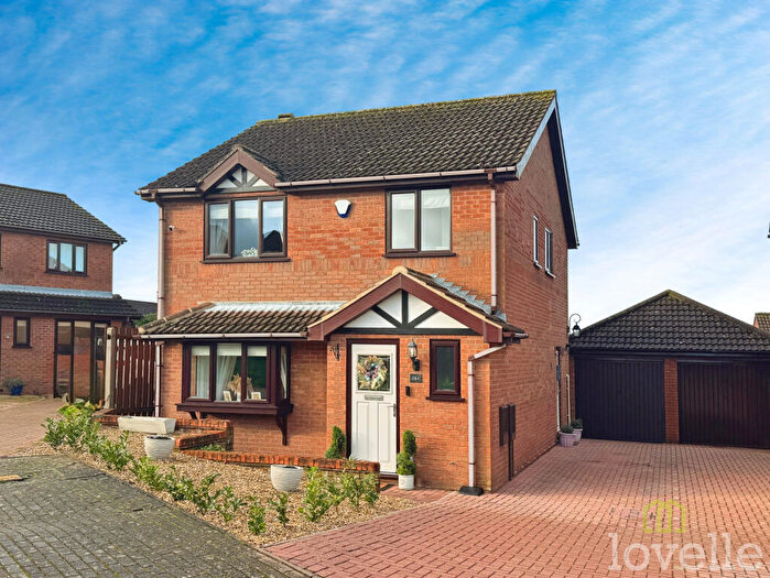 4 Bedroom Detached House For Sale In Priory Way, Lea, DN21