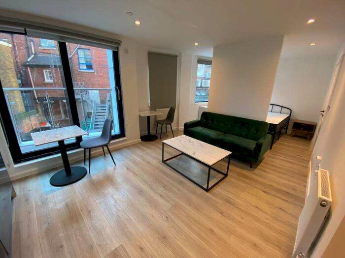 1 Bedroom Apartment To Rent In Woking, GU21