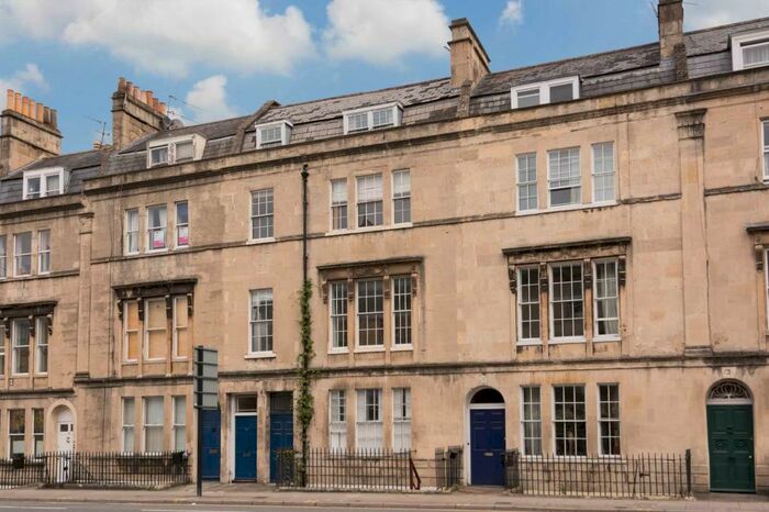 2 Bedroom Apartment To Rent In Bathwick Street, BA2