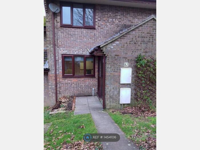 1 Bedroom Terraced House To Rent In Alfred Road, Dorchester, DT1