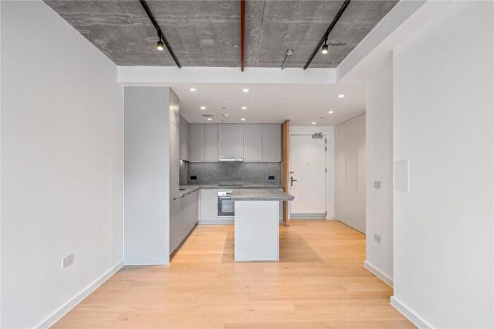 2 Bedroom Apartment To Rent In Smokehaus, - Bayford Street, Hackney, London, E8