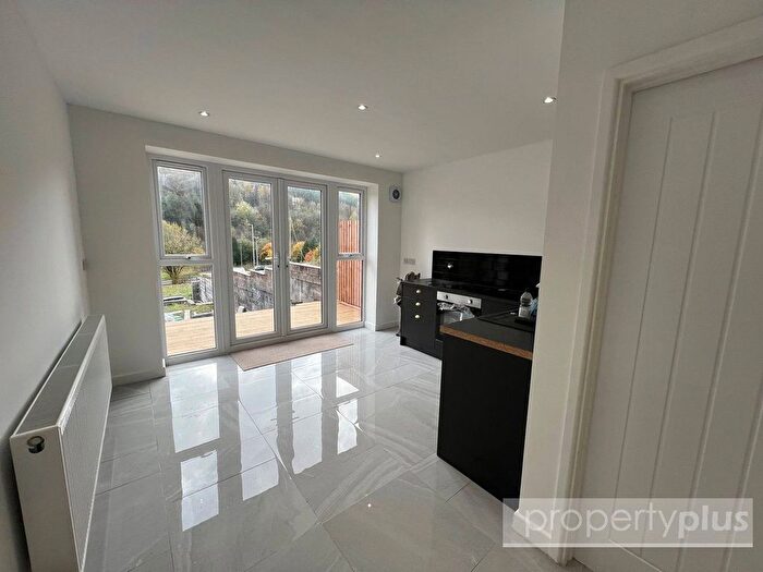 3 Bedroom Terraced House For Sale In Court St, Tonypandy, Rhondda Cynon Taff, CF40