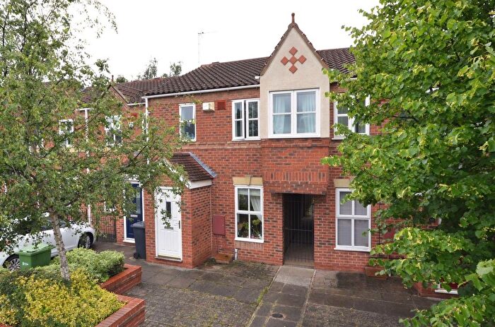 2 Bedroom Terraced House To Rent In St. Pauls Mews, Holgate, York, YO24