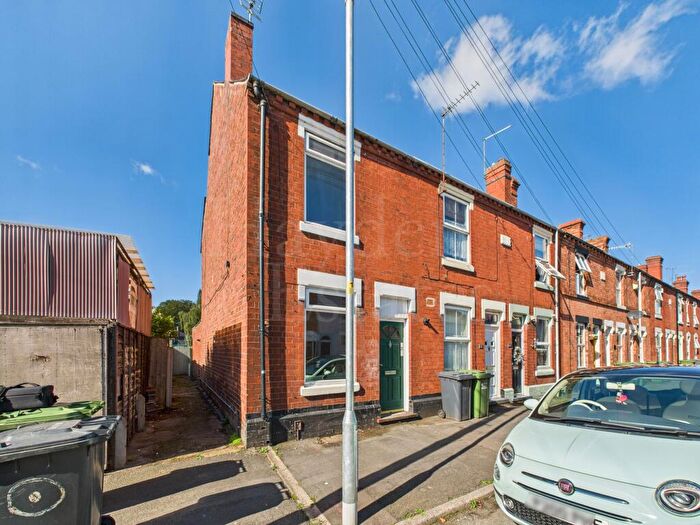 3 Bedroom End Of Terrace House For Sale In Peel Street, Kidderminster, DY11