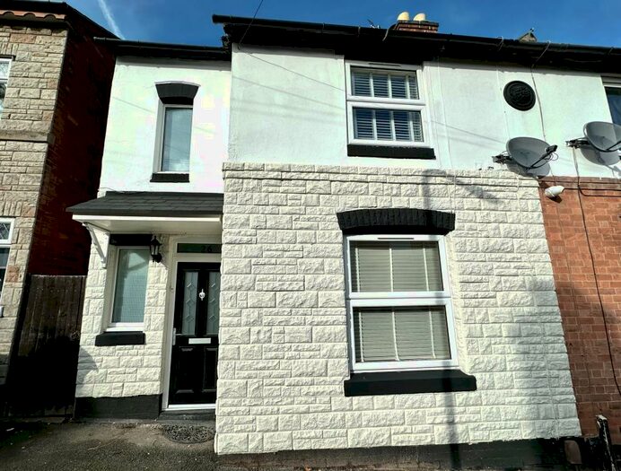3 Bedroom Semi-Detached House To Rent In Shelton Street, Wilnecote, Tamworth, B77
