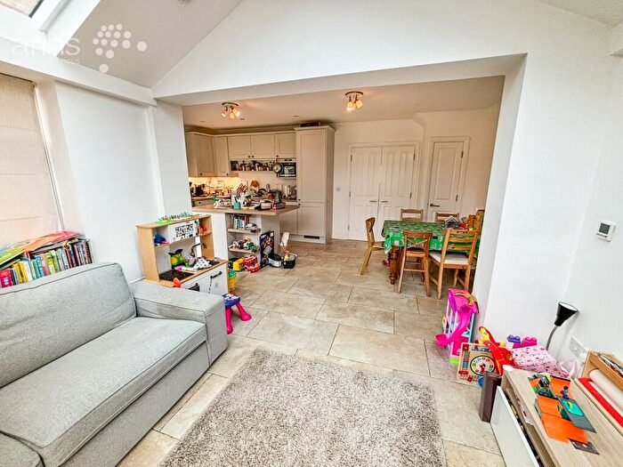 4 Bedroom Town House To Rent In Simmonds Crescent, Lower Earley, Reading, RG6