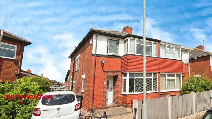 3 Bedroom Semi-Detached House For Sale In Woodhouse Road, Doncaster, DN2