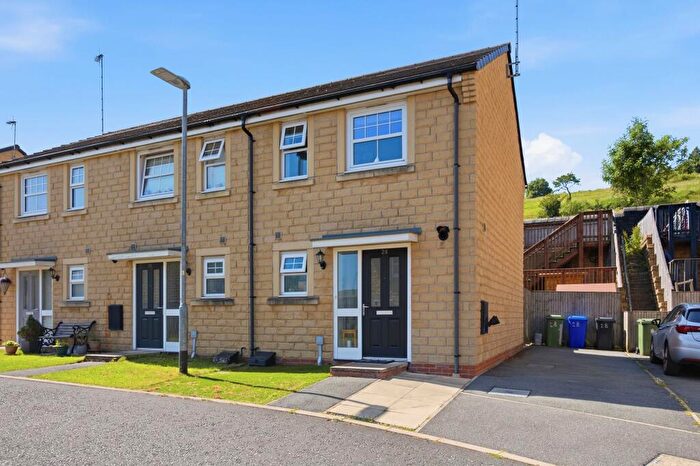 2 Bedroom End Of Terrace House For Sale In Shoemaker Gardens, Rossendale, BB4