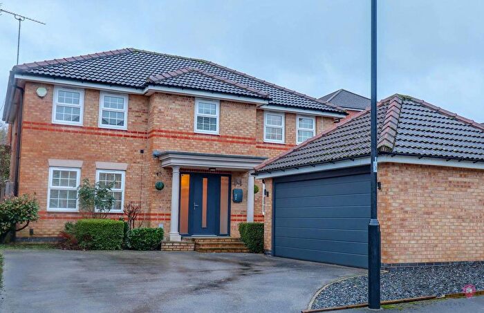 4 Bedroom Detached House For Sale In Oxclose Park Gardens, Halfway, Sheffield, S20