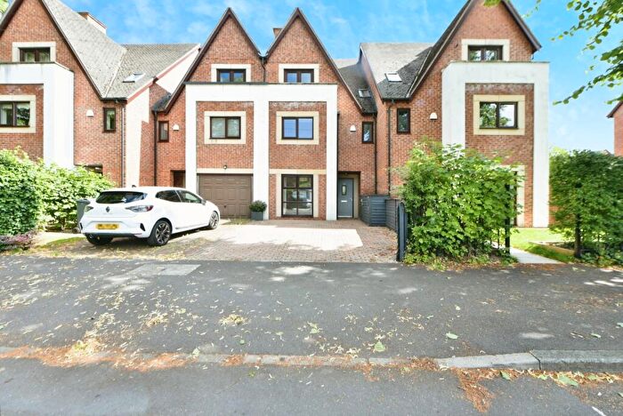 5 Bedroom House For Sale In Darley Avenue, Manchester, Lancashire, M21