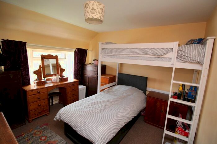 2 Bedroom Semi-Detached House For Sale In Ramsey Avenue, Manchester, Greater Manchester, M19