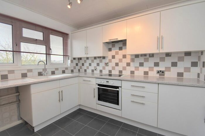 1 Bedroom Maisonette To Rent In Walsingham Walk, Belvedere, DA17