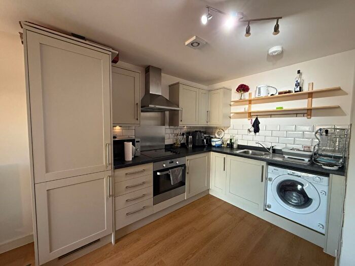 1 Bedroom Flat To Rent In Fishponds Road, Fishponds, Bristol, BS16