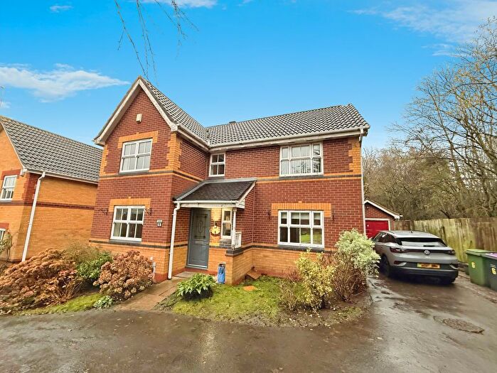 4 Bedroom Detached House To Rent In Fireclay Drive, St Georges, Telford, TF2