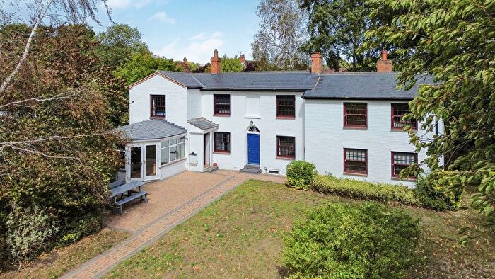 4 Bedroom Detached House For Sale In Swanbourne, Milton Keynes, Buckinghamshire, MK17