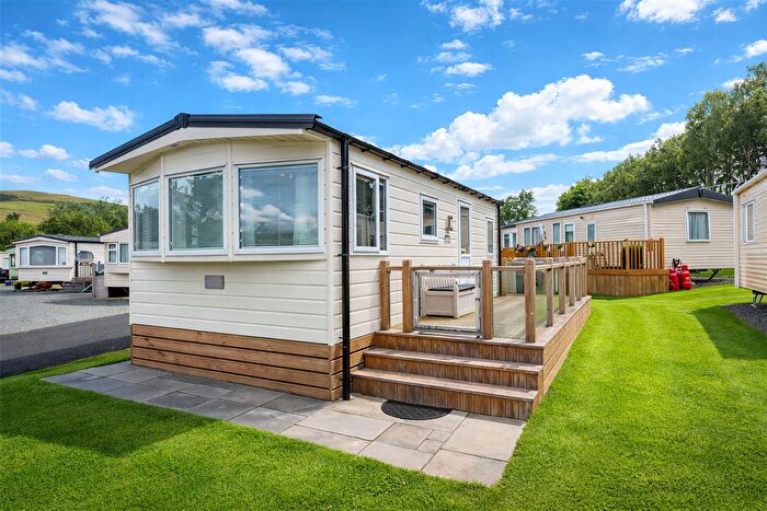 2 Bedroom Park Home For Sale In Peebles, Scottish Borders, EH45