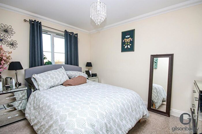 3 Bedroom Terraced House For Sale In Vanguard Chase, Norwich, NR5