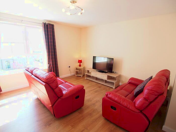 2 Bedroom Flat To Rent In Urquhart Court, Urquhart Road, AB24