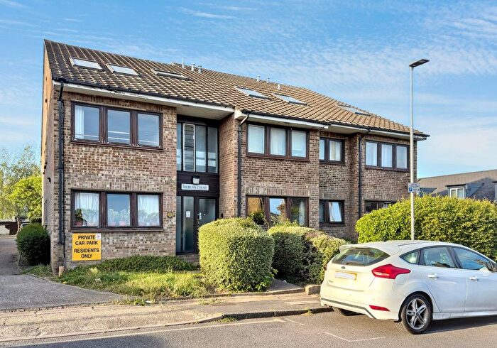 2 Bedroom Flat For Sale In Flat Kilrush Court, Bonner Hill Road, Kingston Upon Thames, Surrey, KT1