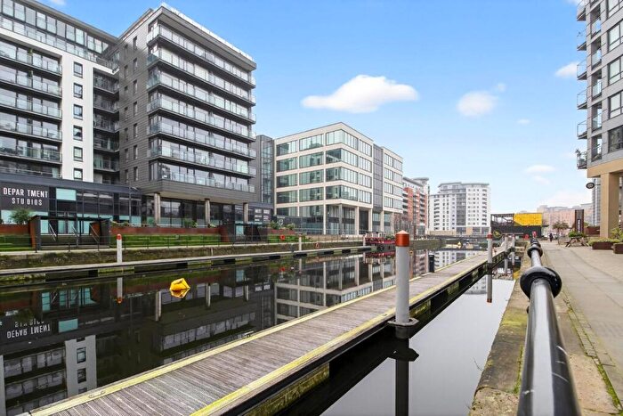 1 Bedroom Apartment For Sale In La Salle, Chadwick St, Leeds, LS10