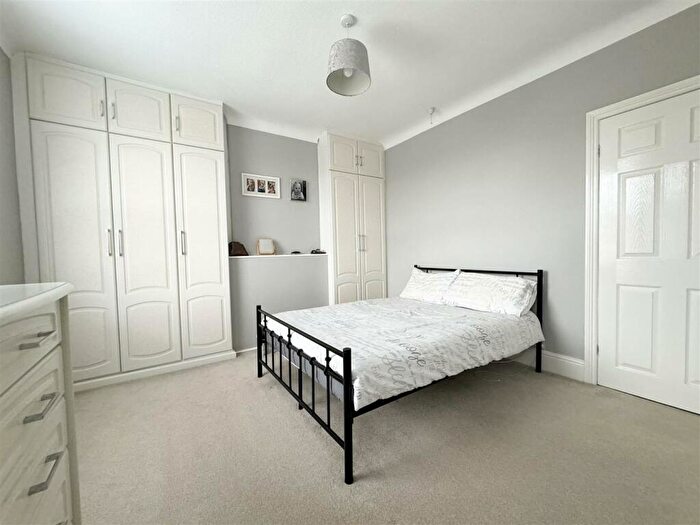 2 Bedroom Semi-Detached House For Sale In Albert Road, Clayton West, HD8