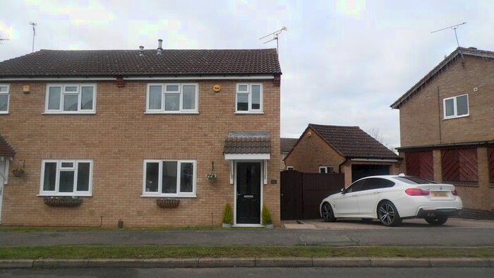 3 Bedroom Semi-Detached House To Rent In Foston Gate, Wigston, Leicestershire. LE18