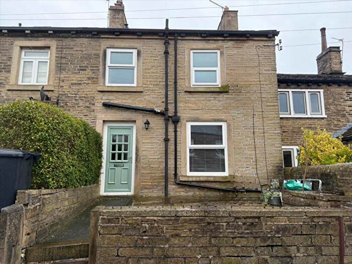 2 Bedroom Terraced House To Rent In Syke Lane, Lightcliffe, Halifax, HX3