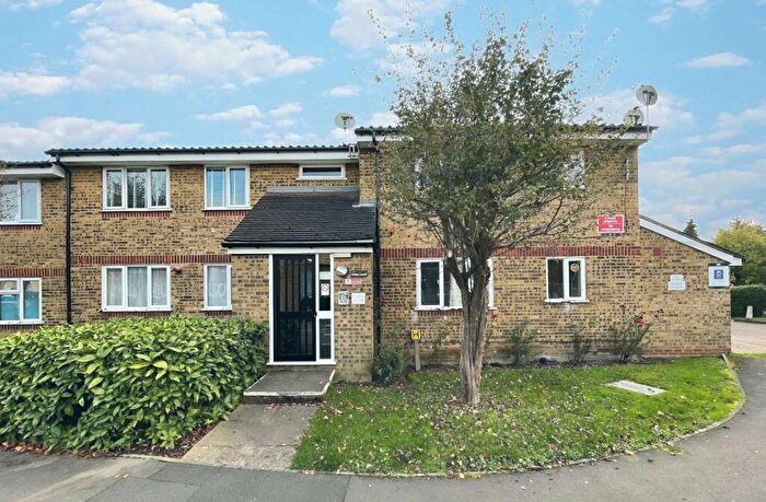 1 Bedroom Flat To Rent In Luther King Close, Walthamstow, London, E17