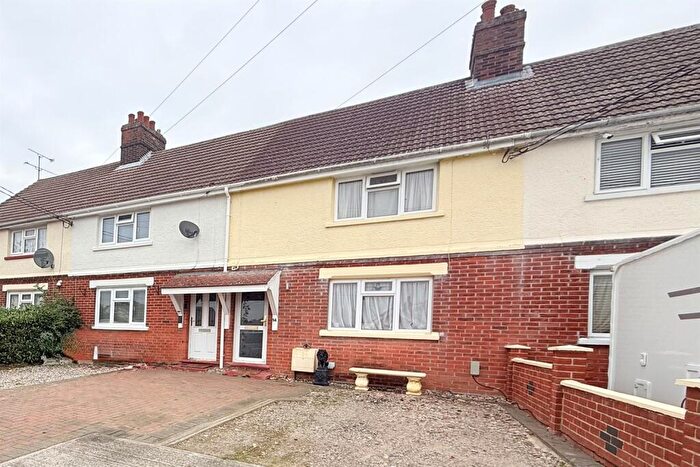 3 Bedroom Terraced House To Rent In Lyons Hall Road, Braintree, CM7